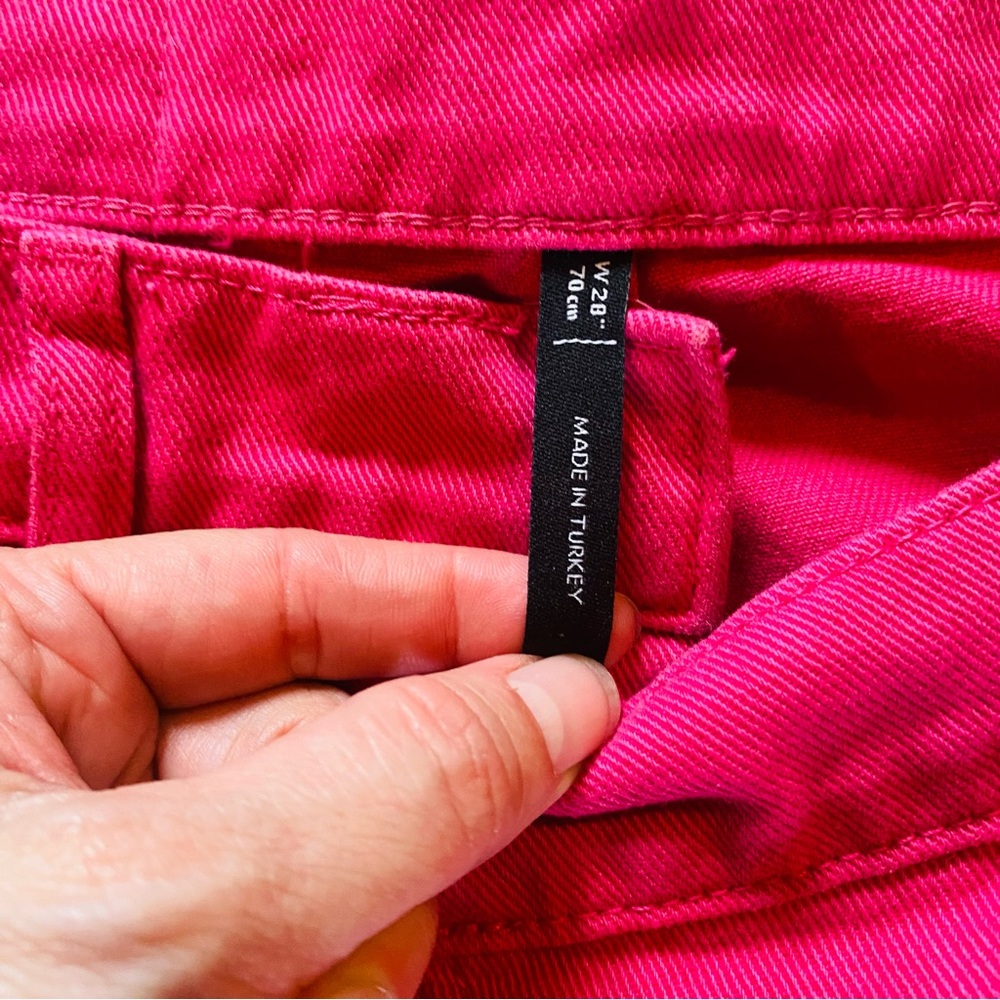 RECLAIMED VINTAGE Stepped Waistband Jeans Hot Pink - Picture 9 of 10
